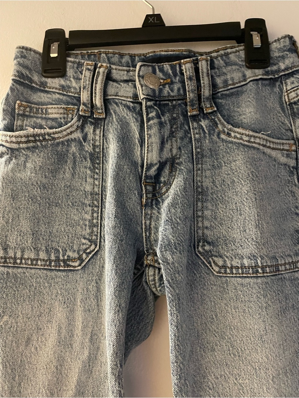 Aeropostale Mid Rise Utility Light Wash Cargo Flare Jeans - 00R - Picture 2 of 9